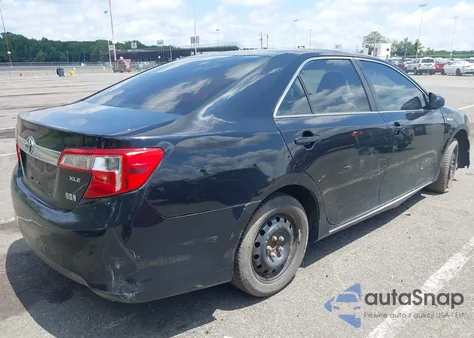 2014 Toyota Camry Hybrid Xle z USA, uszkodzony, nr VIN 4T1BD1FK7EU100054